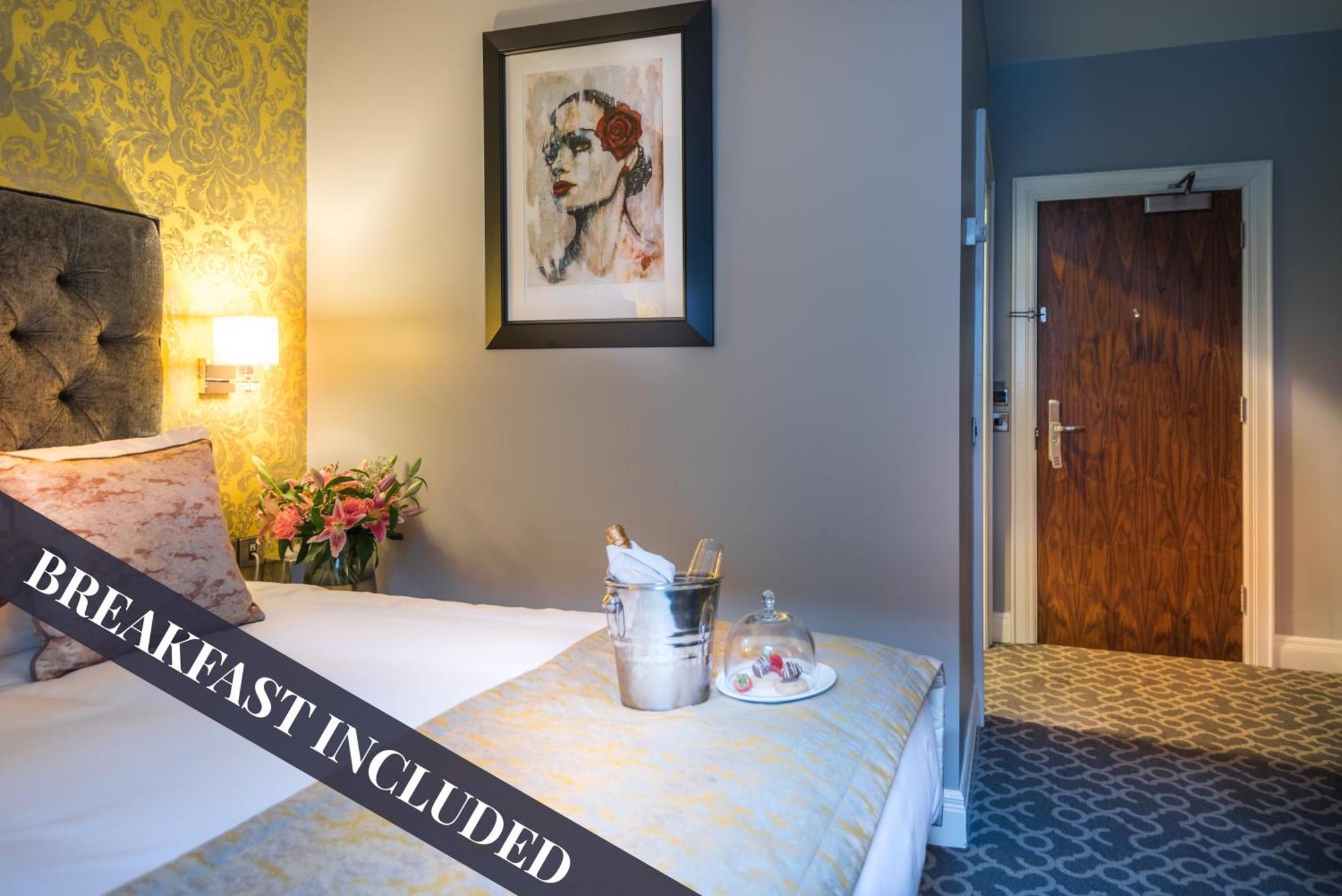 Shipquay Boutique Hotel Londonderry ภายนอก รูปภาพ